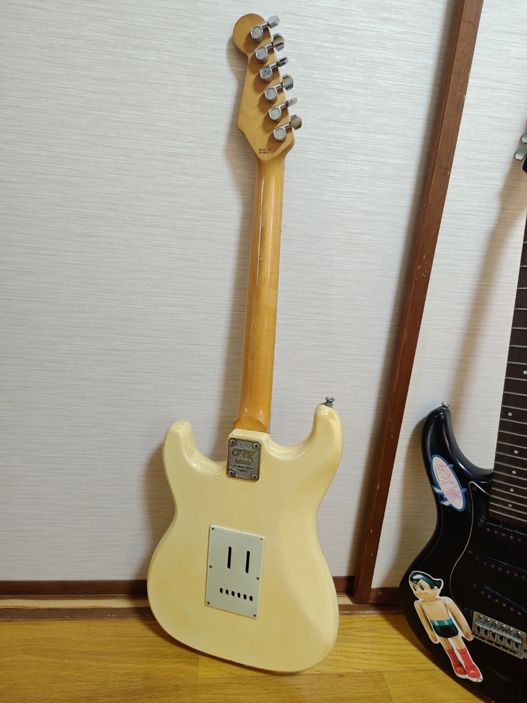 ギター２本　(Yamaha・GTX)　(音が確認済み)の写真4枚目