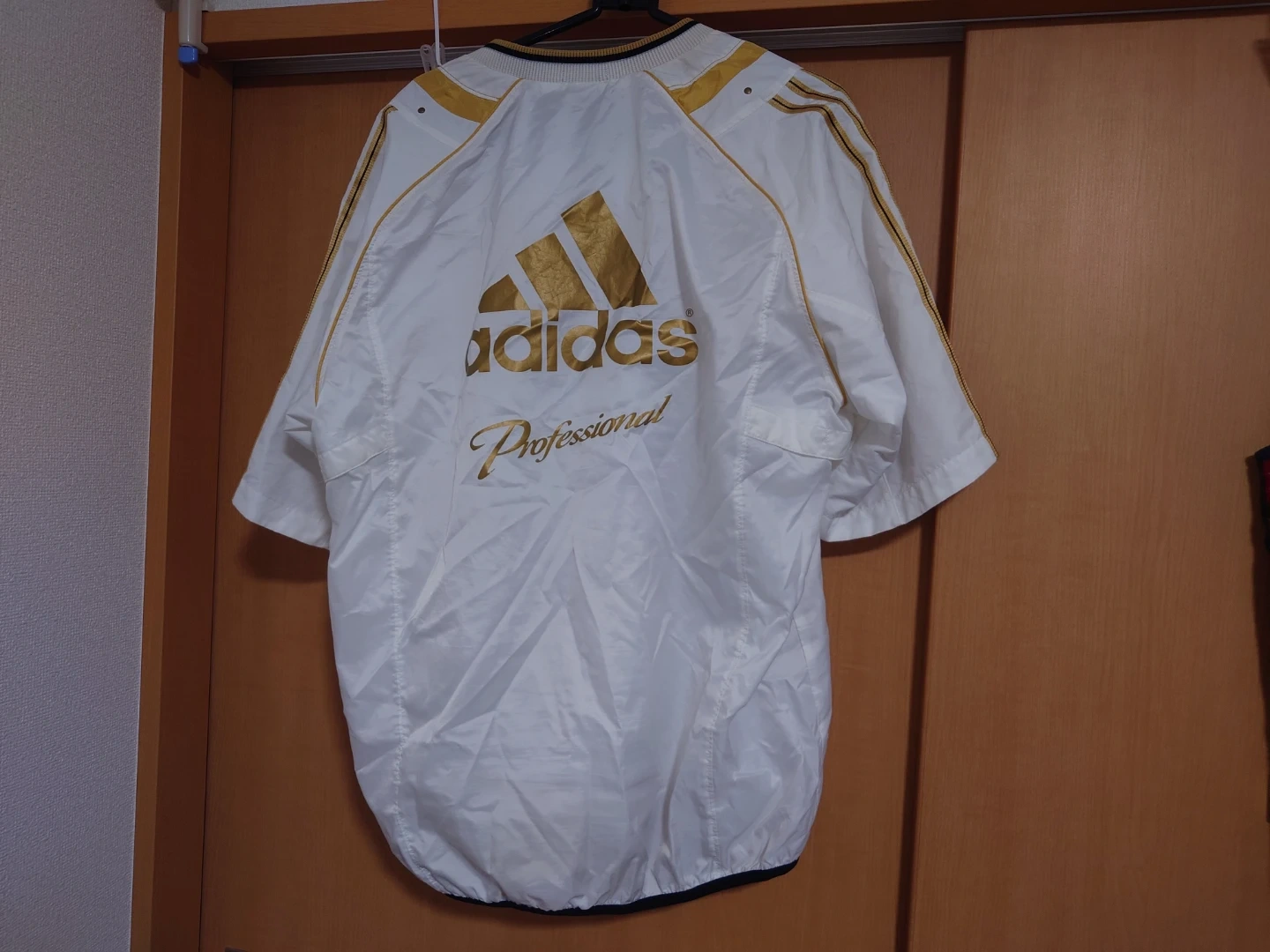 adidas アディダス クライマ プルーフ プルオーバー ピステ USED品 Oサイズの写真2枚目