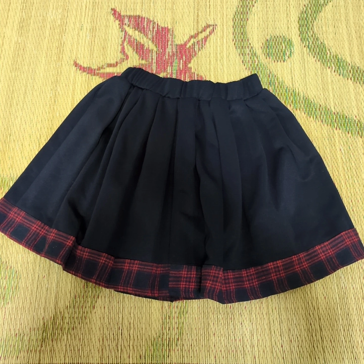 高学年以上女の子用 セットアップ トップス スカート 紺 チェックの写真3枚目