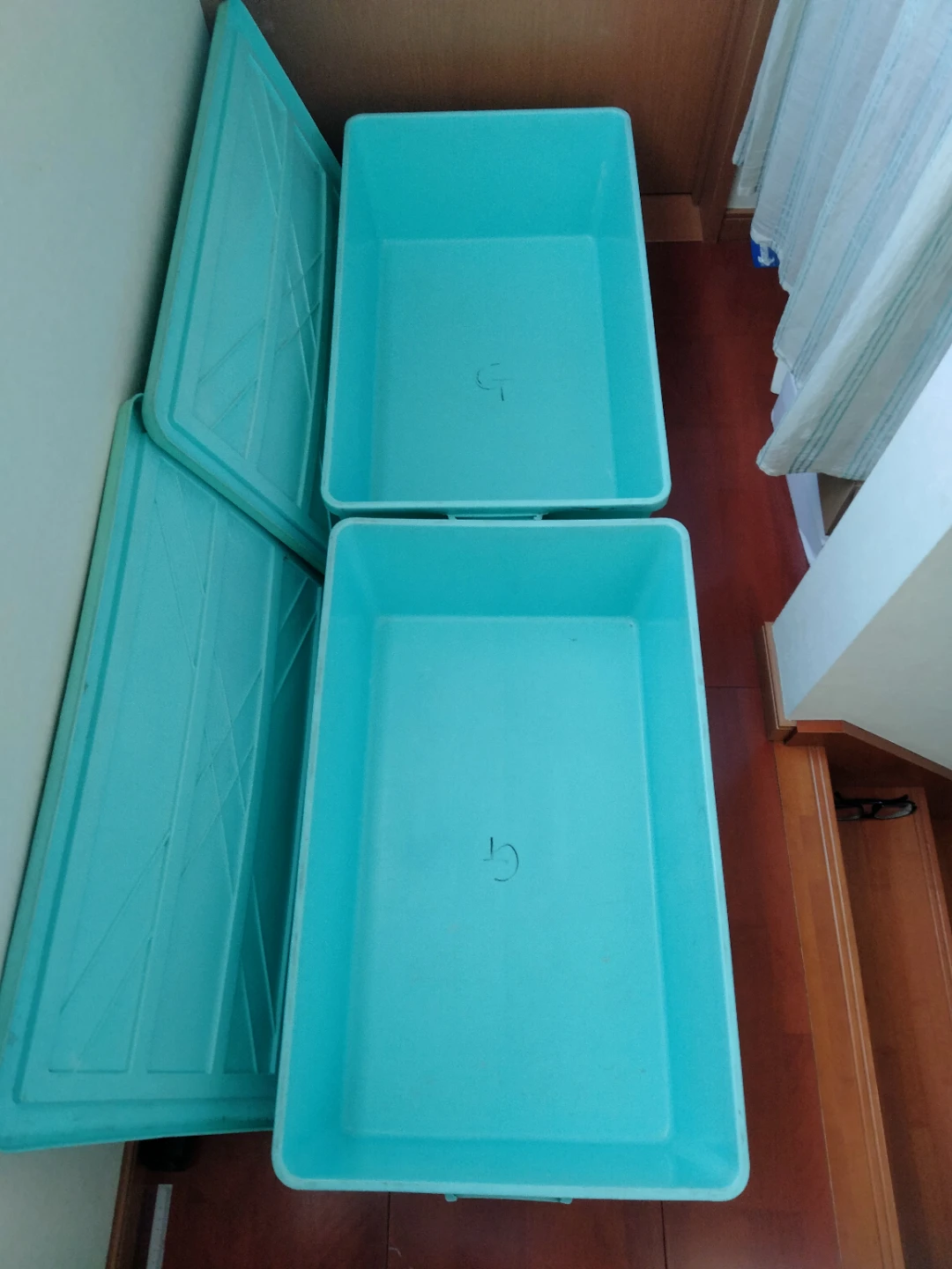 プラスチック衣装ケース　2個　収納家具　使用済みの写真3枚目