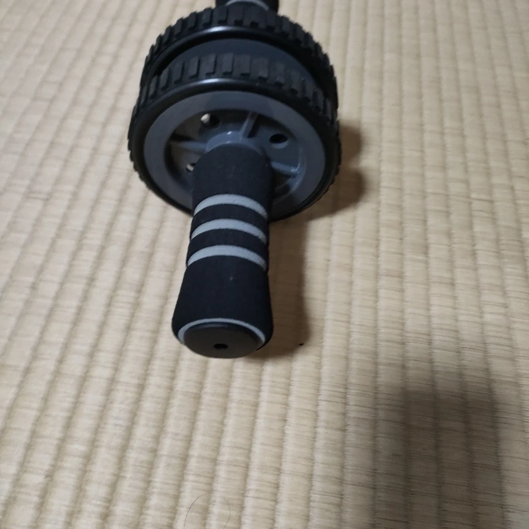 腹筋ローラー エクササイズホイールの写真2枚目