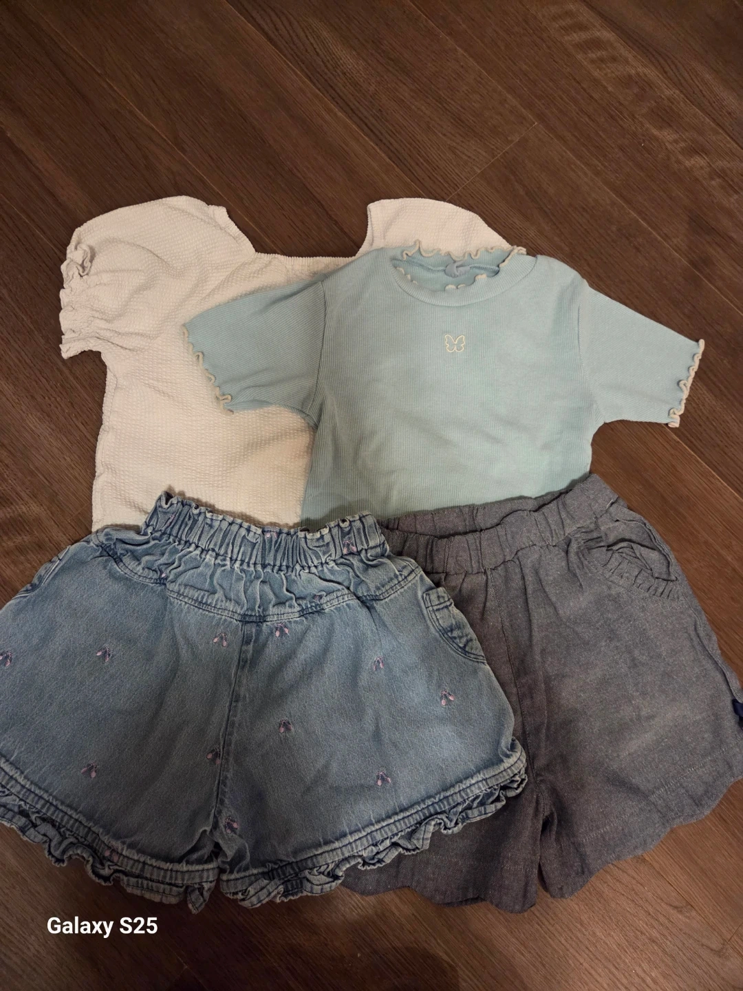キッズ トップス ショートパンツ 4点セット