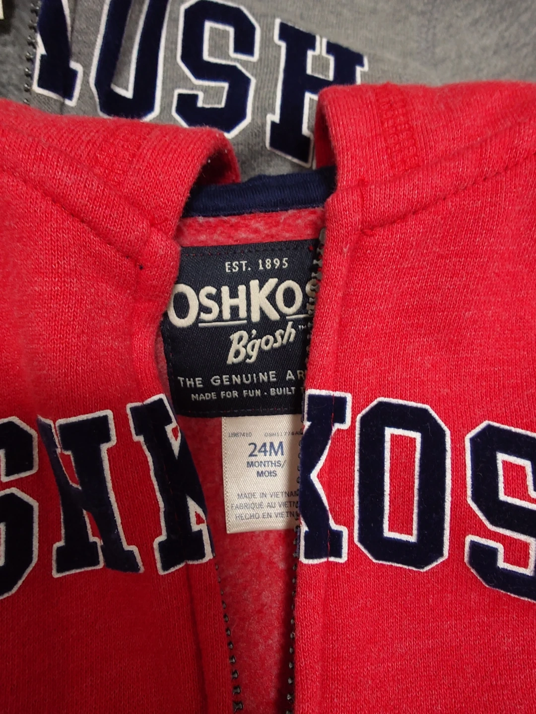 パーカOshKosh B'goshの写真2枚目