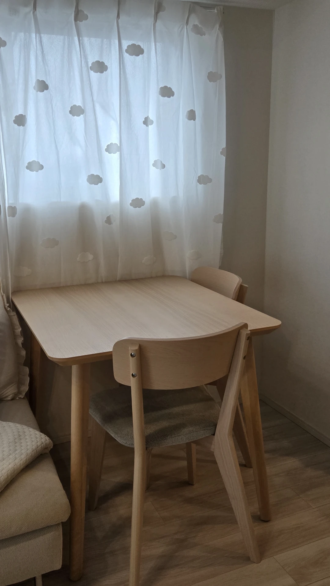 [11/14-18期間限定]イケア リーサボー テーブル＆チェアセット(IKEA RISABO)の写真2枚目