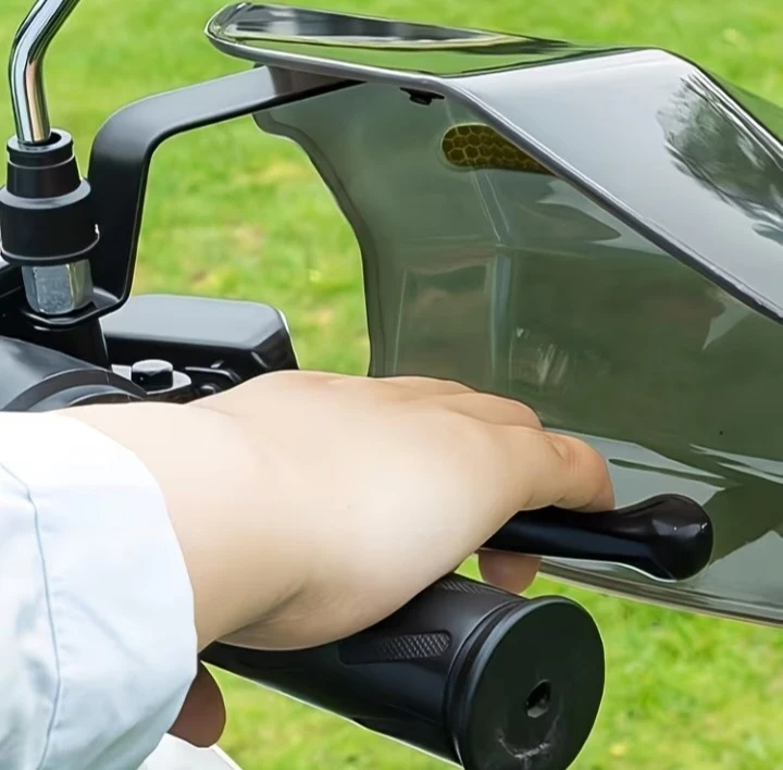 バイク用 ハンドガード 左右セット スモークの写真5枚目