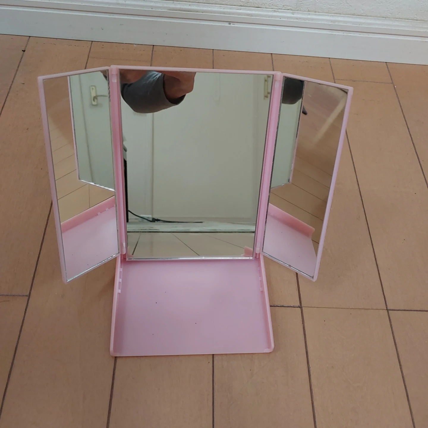 コンパクト三面鏡 スタンドミラー ピンク 折りたたみ式