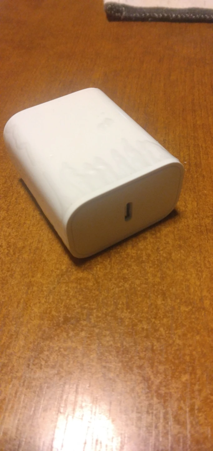 〔未使用品〕USB  PD充電器　type-c to type-cケーブルセットの写真4枚目