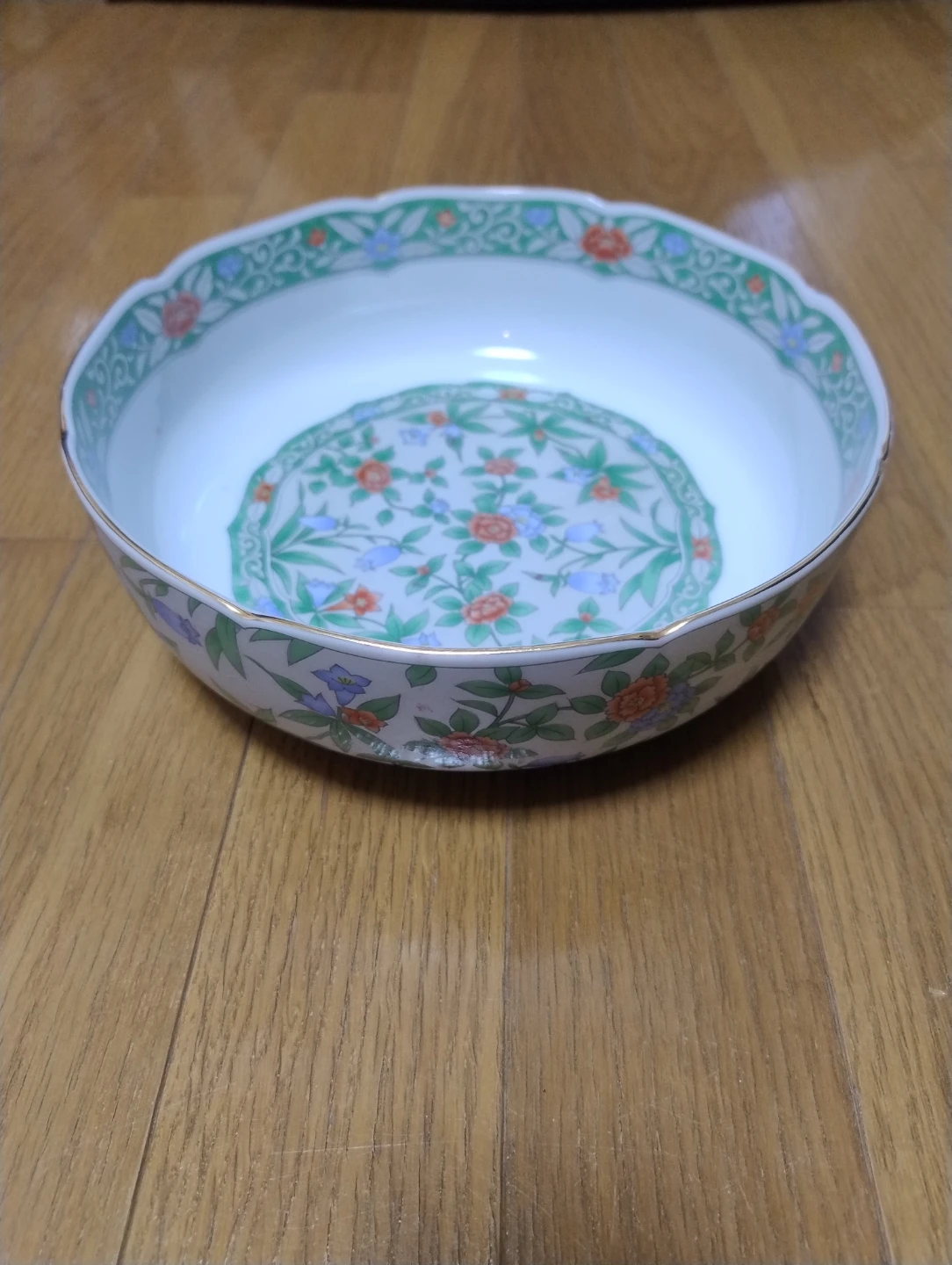 飛鳥窯 陶器 浅鉢 花柄