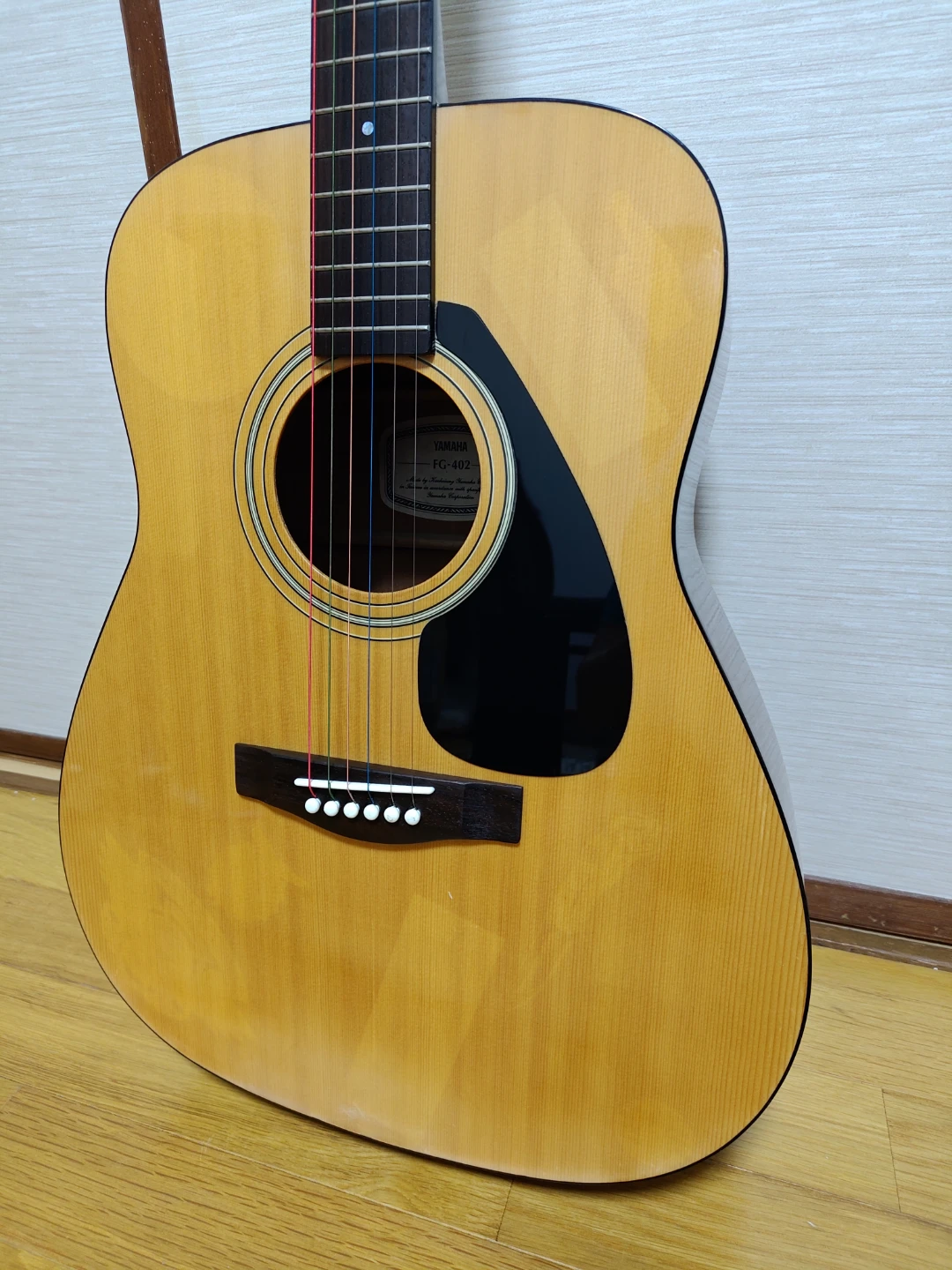 Yamaha FG-402の写真2枚目