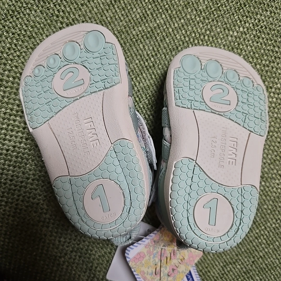 新品未使用　イフミー カラン スニーカー 12.5cmの写真3枚目