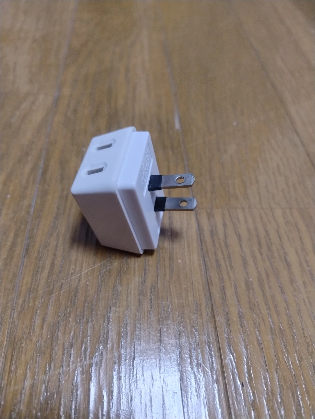 3口電源タップ コンセントアダプターの写真3枚目