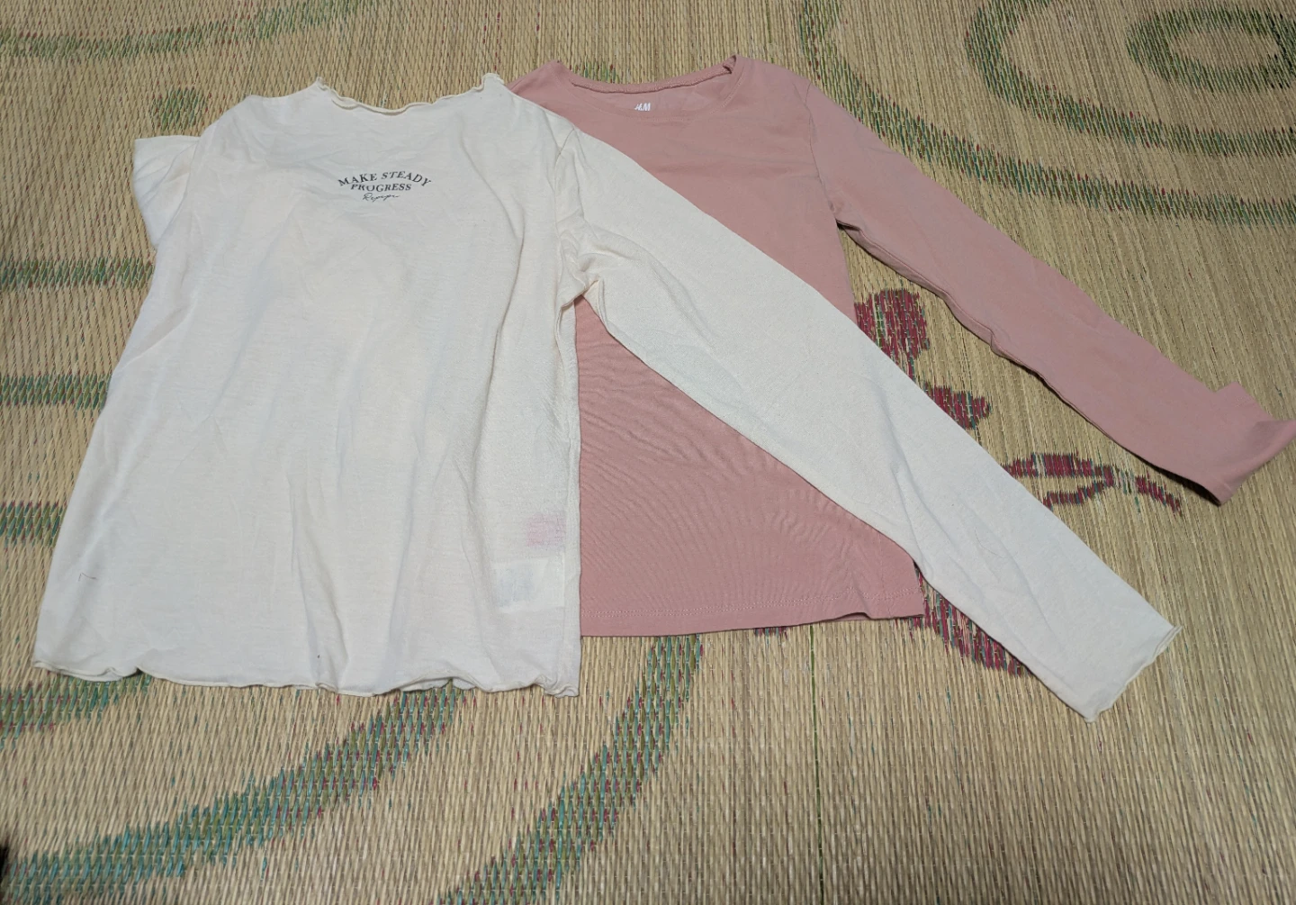 高学年以上女の子用　長袖Tシャツ 2枚セッ