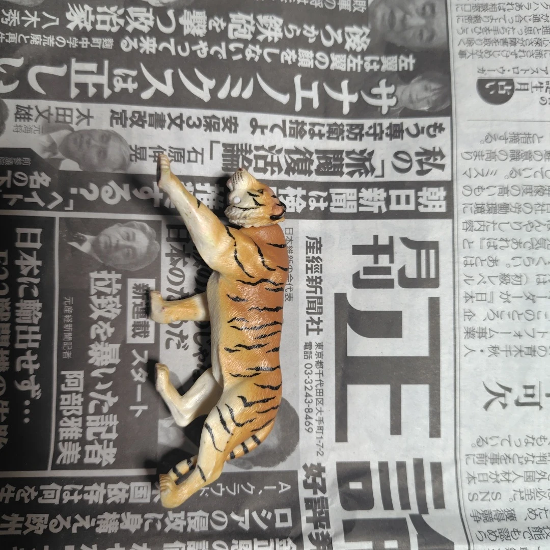 トラ フィギュア 動物 リアルの写真2枚目