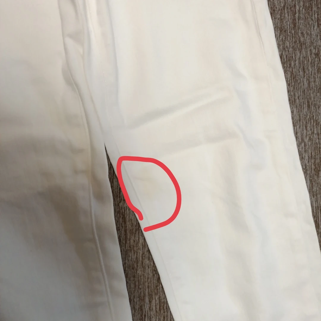 UNIQLO ジーンズ サイズ22の写真4枚目