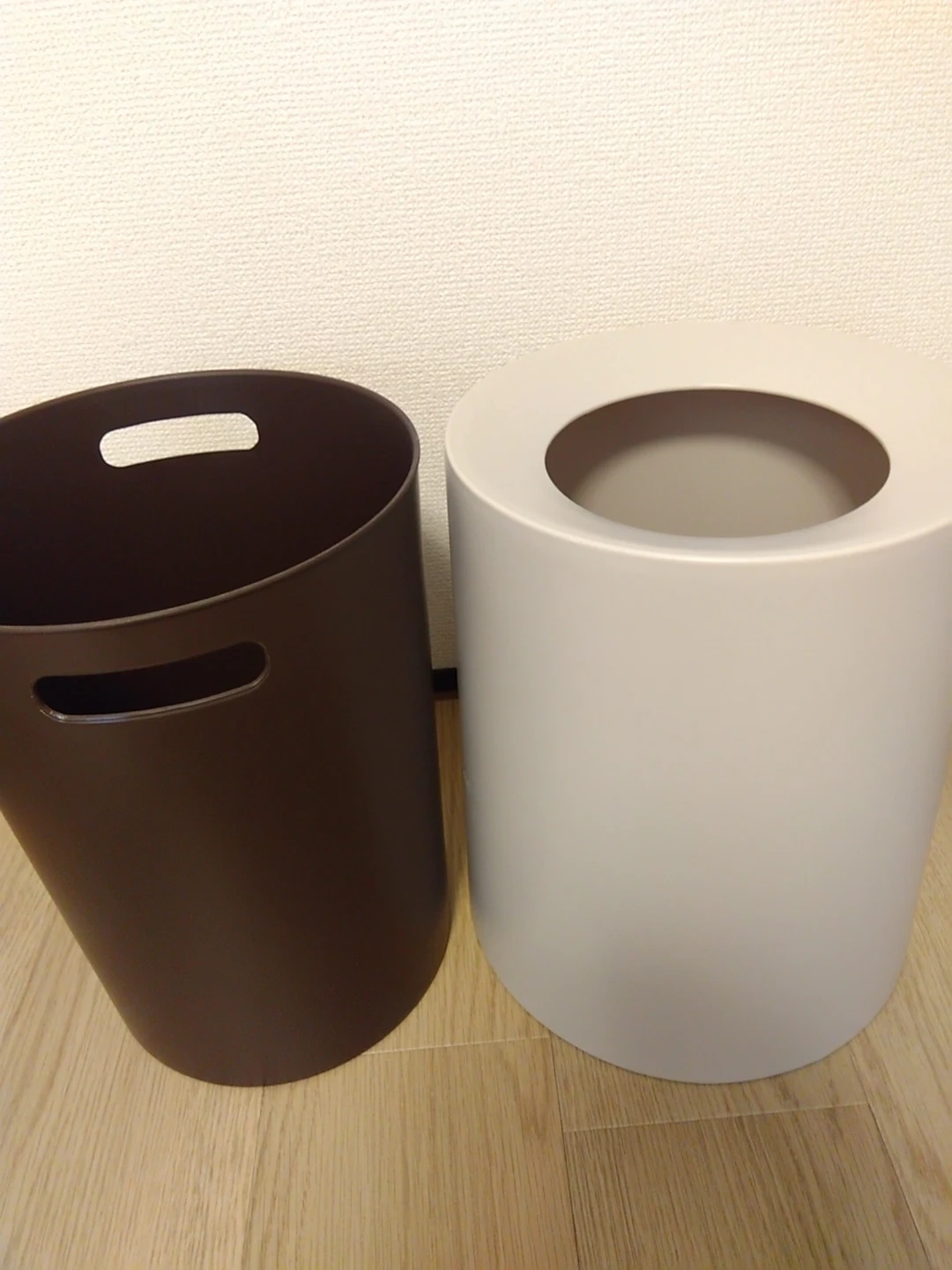 ideaco イデアコ チューブラーオム ゴミ箱 サンドホワイトの写真2枚目