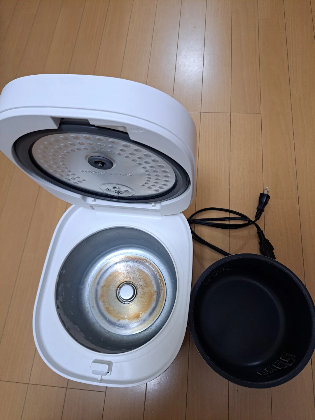 炊飯器の写真2枚目