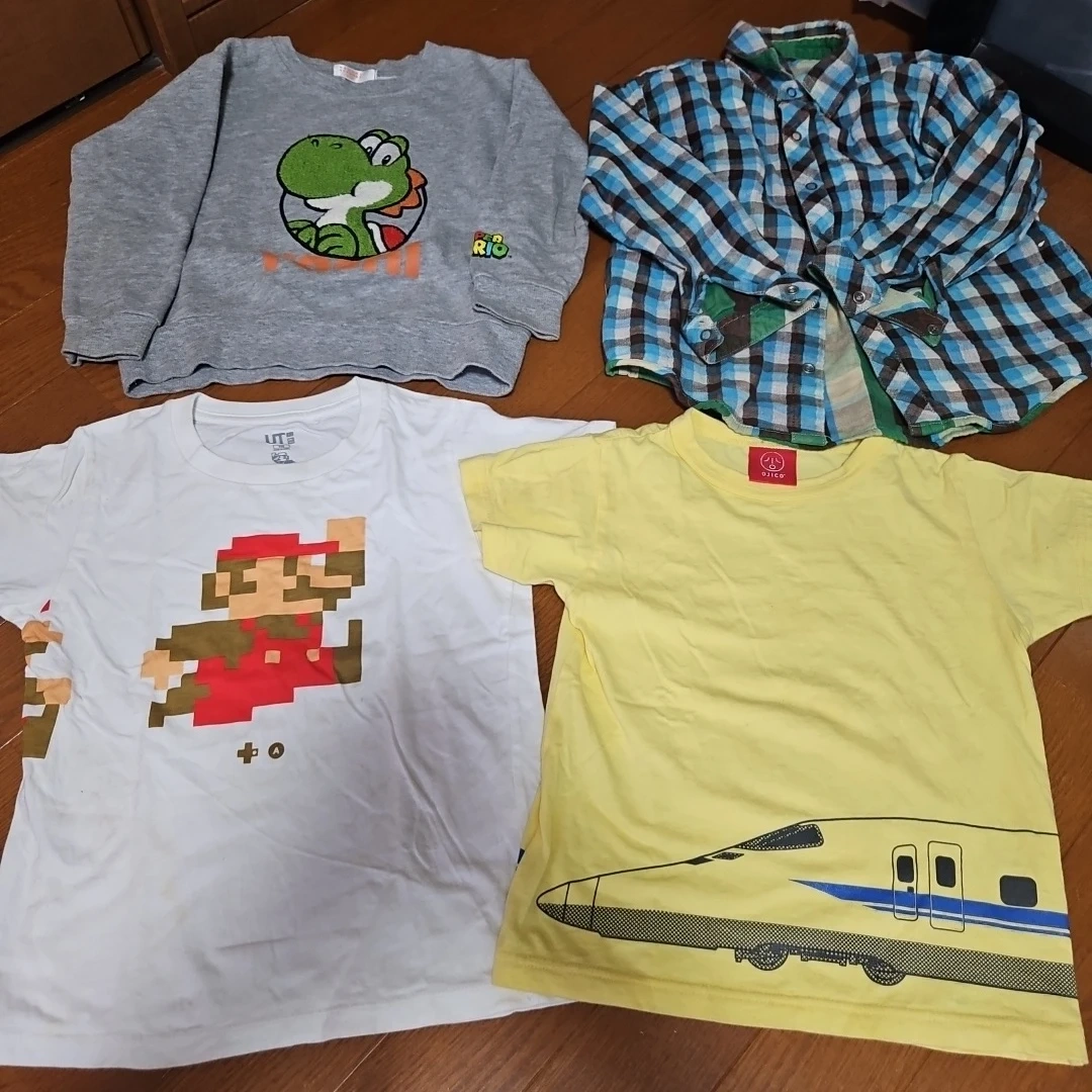 ユニクロ UT他 子供用Tシャツセットの写真4枚目