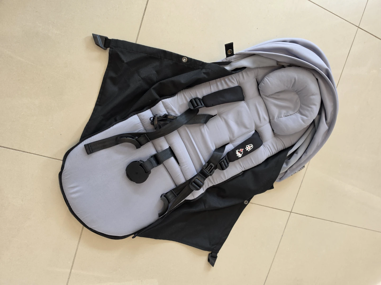 BABYZEN ベビーゼン 新生児用アクセサリー　フットマフ グレー