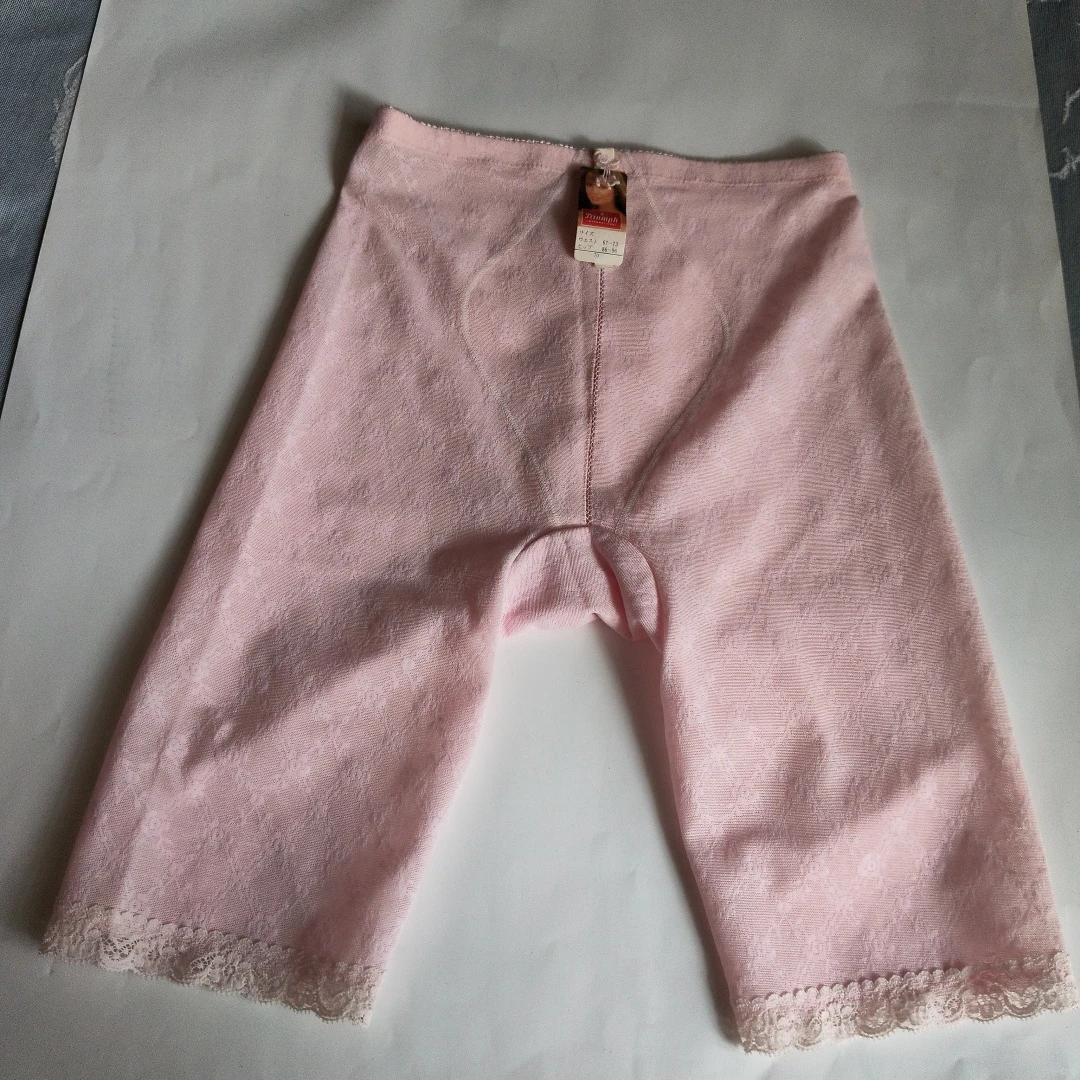 トリンプ ガードル ピンク 70サイズ