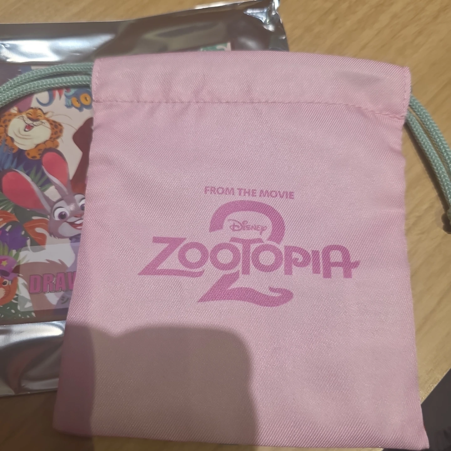 【新品・未使用】ディズニー ズートピア 巾着 ニック ディズニーストアの写真3枚目