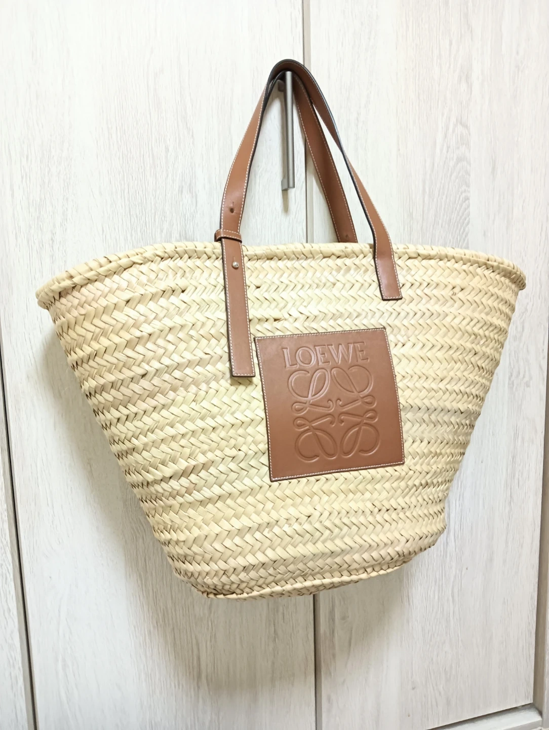 美品。LOEWE ロエベ バスケット バッグ かごトートバッグの写真2枚目