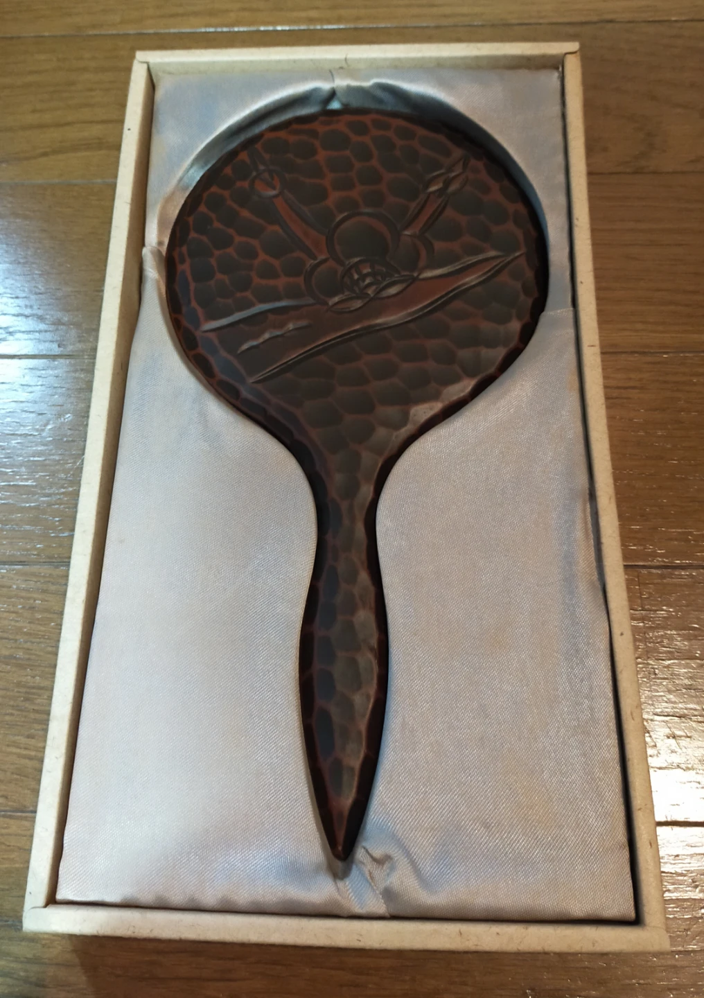 鎌倉彫 手鏡 梅 大サイズ