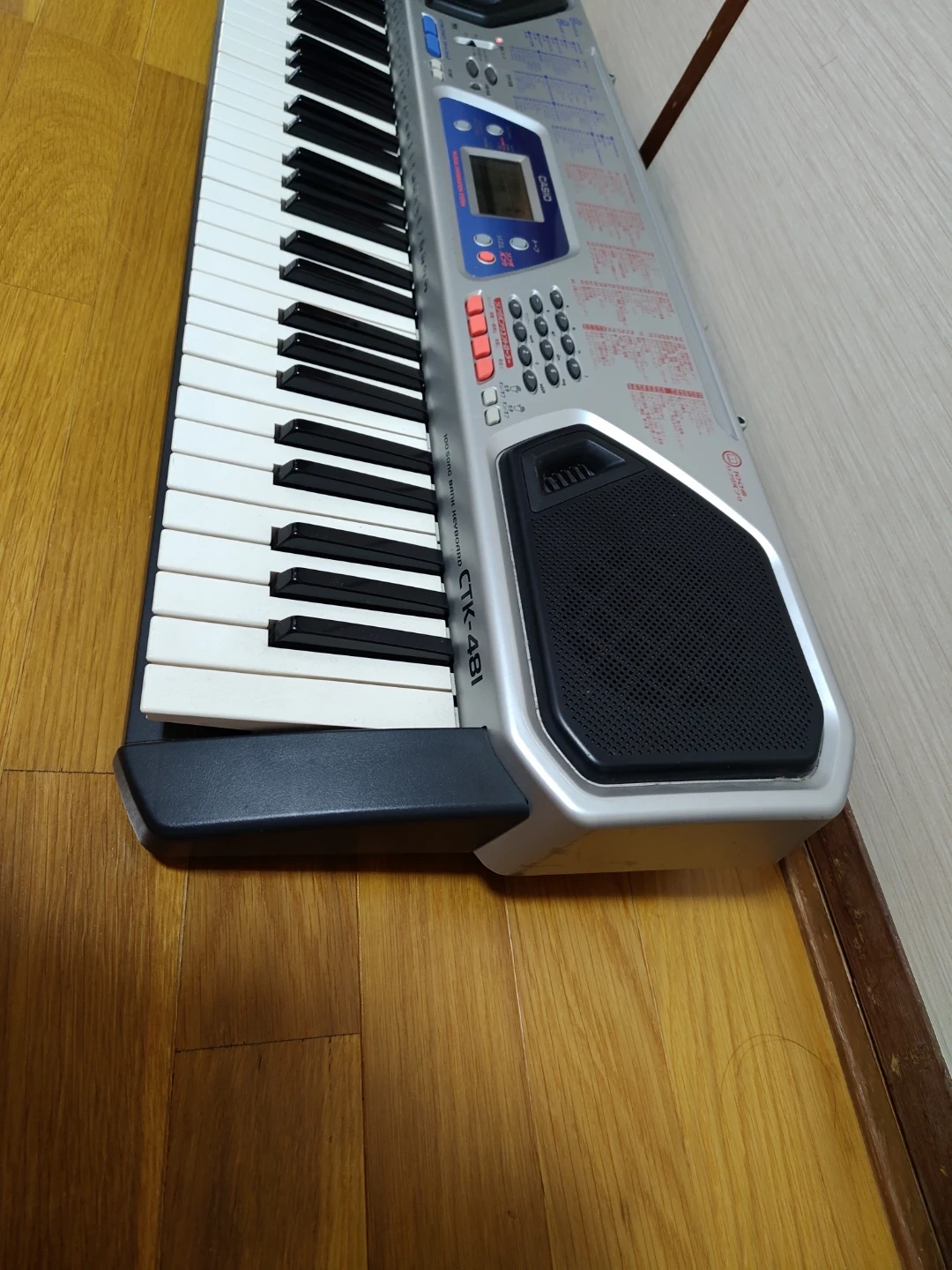 CASIO CTK-481の写真4枚目