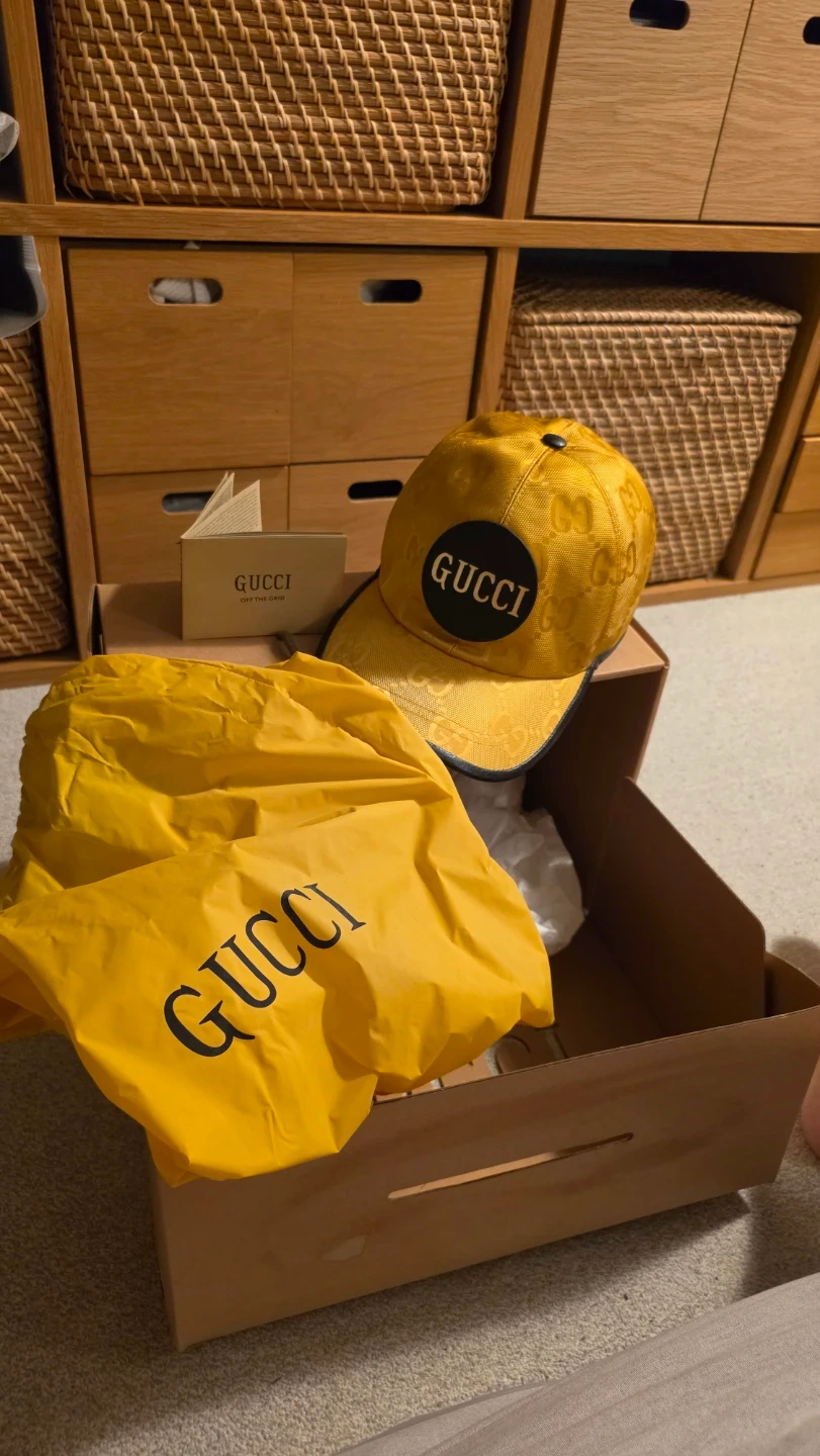 GUCCI オフザグリッド キャップ 黄 M