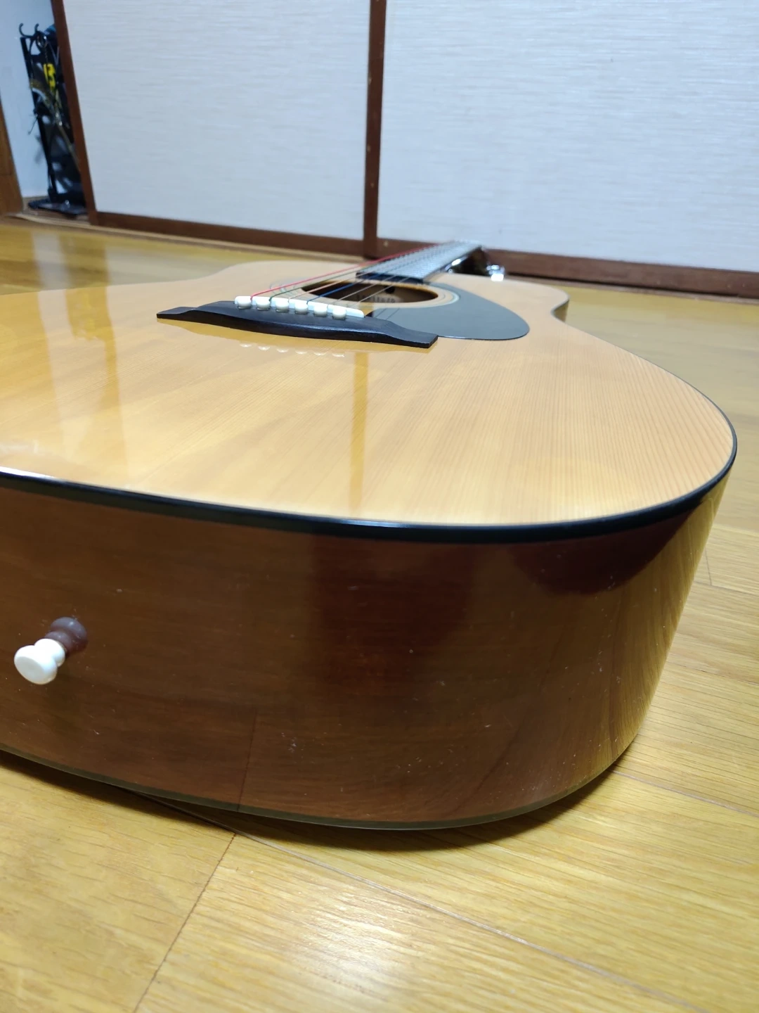 Yamaha FG-402の写真9枚目