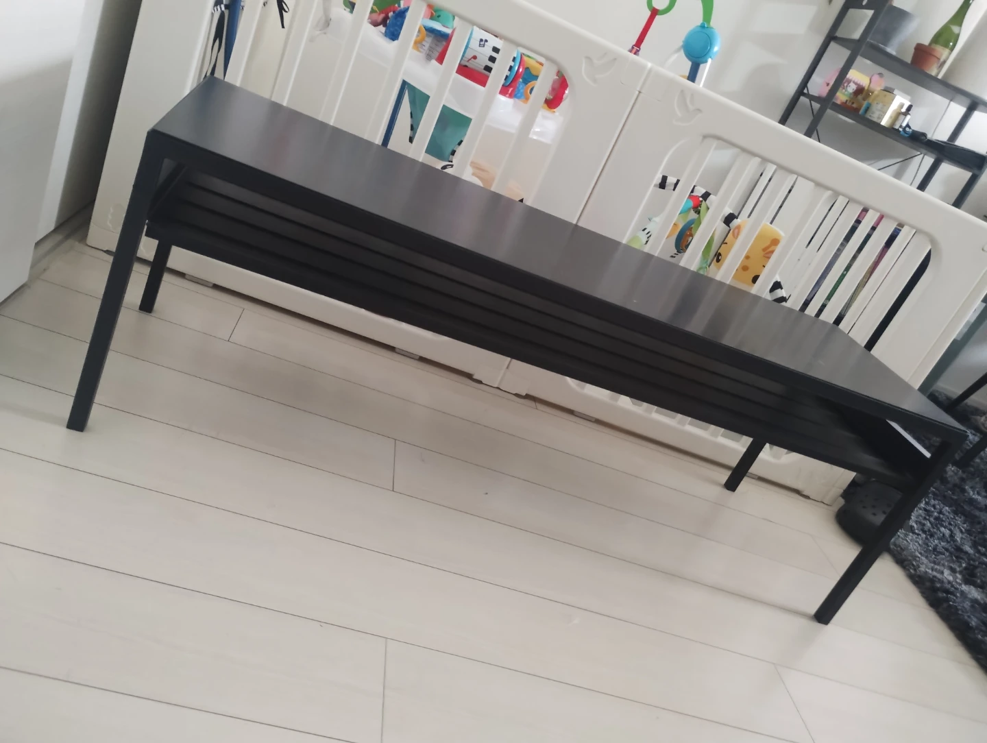 IKEA コーヒーテーブル ローテーブル ブラック