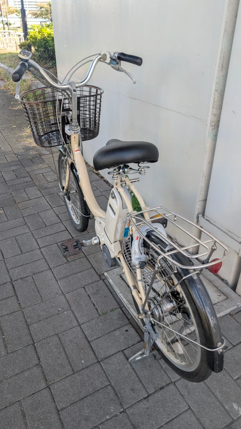 ヤマハ パス コンパクト 前後20インチ 電動アシスト自転車の写真8枚目