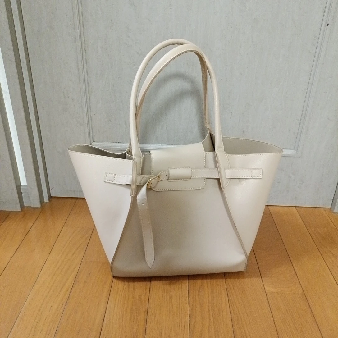 トートバッグ　ポーチ付き　a4