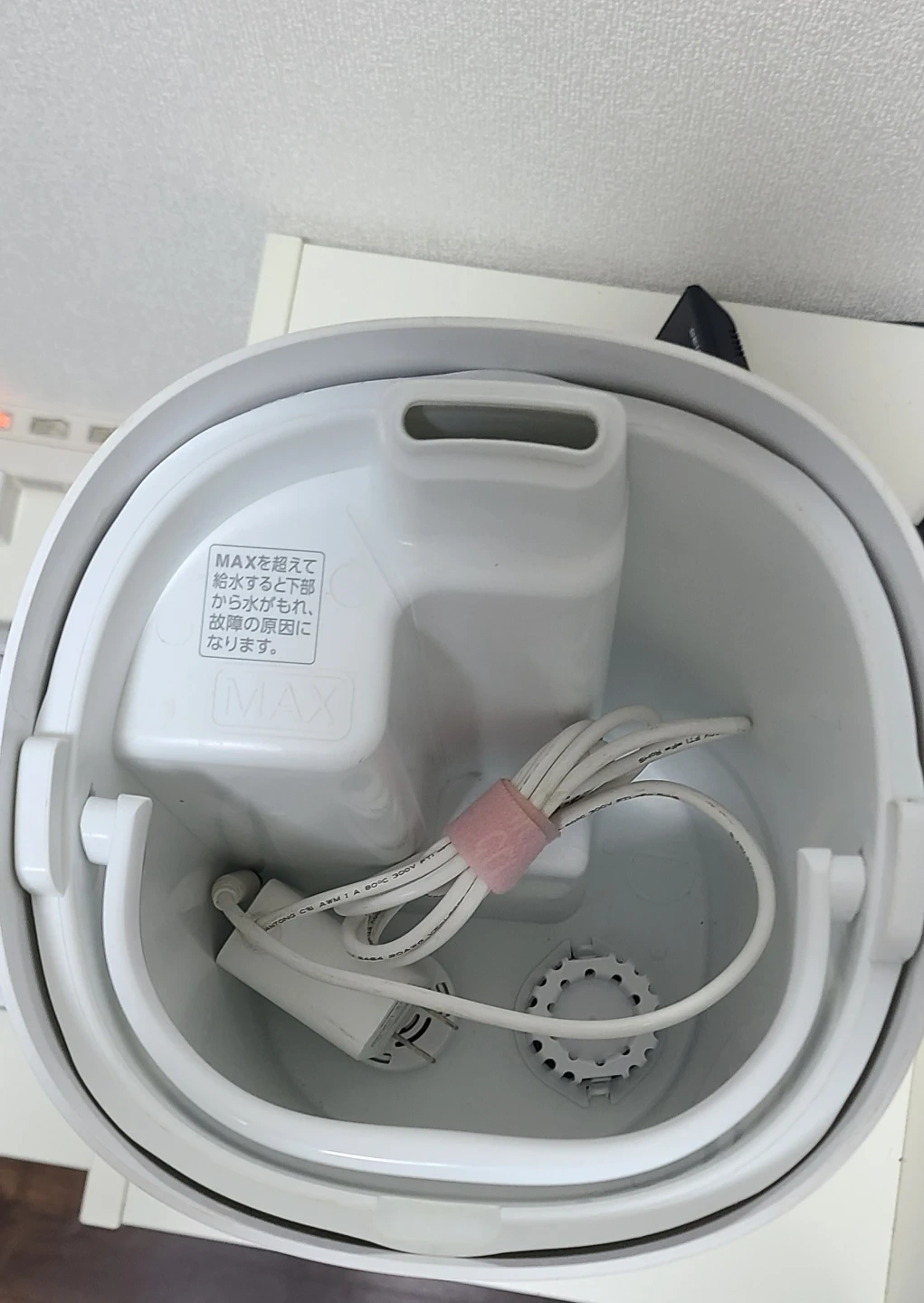 アイリスオーヤマ 超音波加湿器 UTK-230の写真2枚目