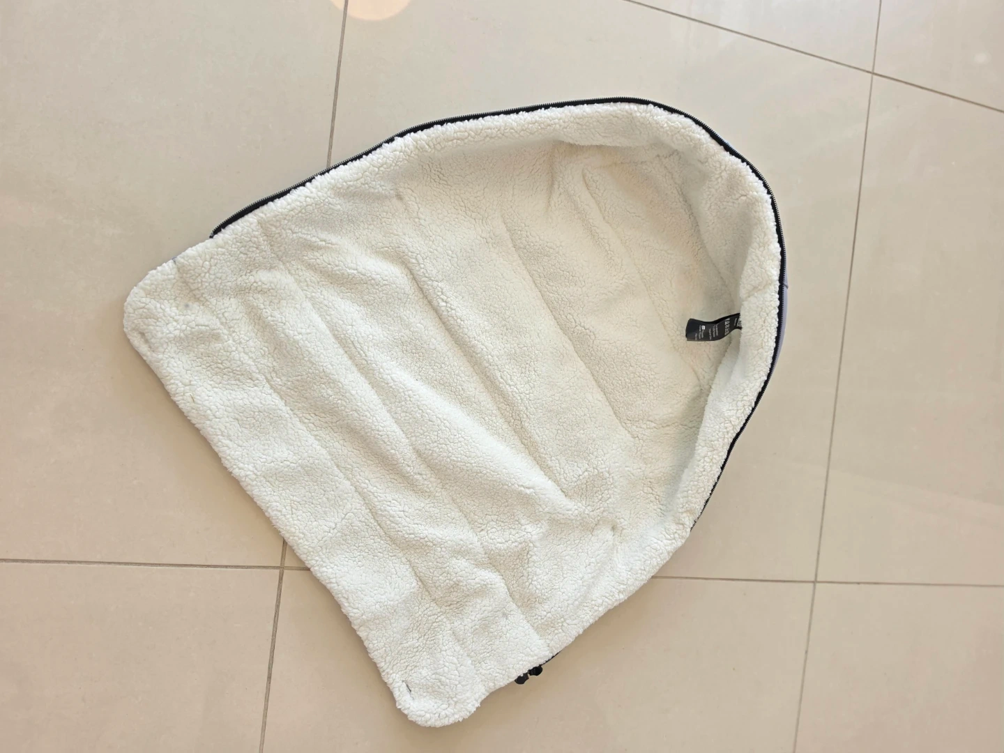 BABYZEN ベビーゼン 新生児用アクセサリー フットマフ グレーの写真3枚目