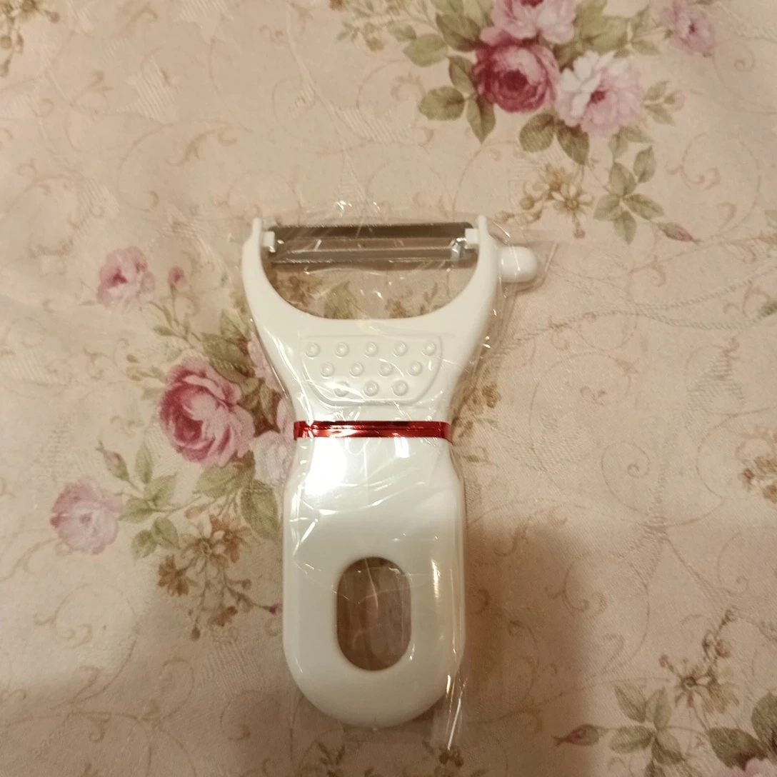 ピーラー 白 キッチン用品