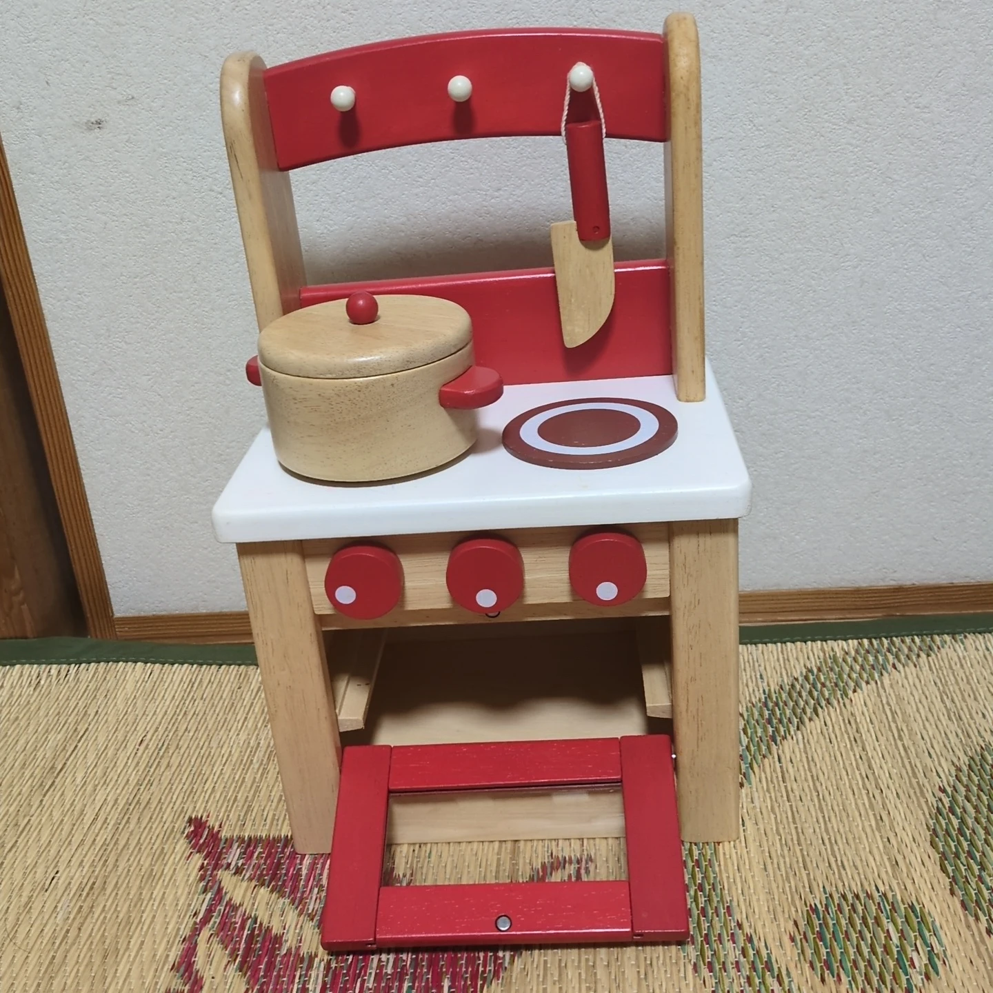 木製 おままごとキッチンセットの写真2枚目