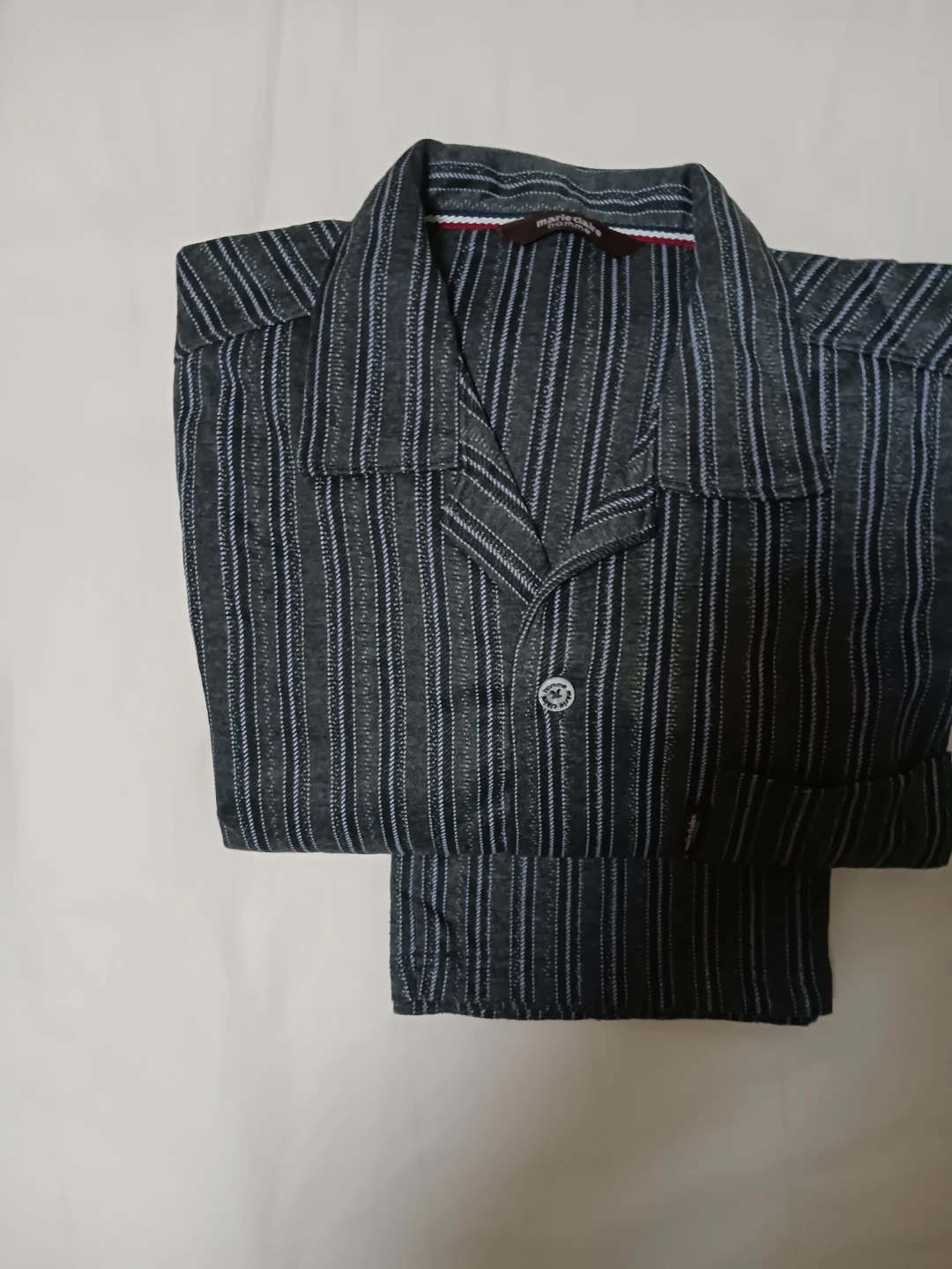 新品✨😍✨マリ・クレール オム パジャマ ストライプ裏地付きL サイズ
