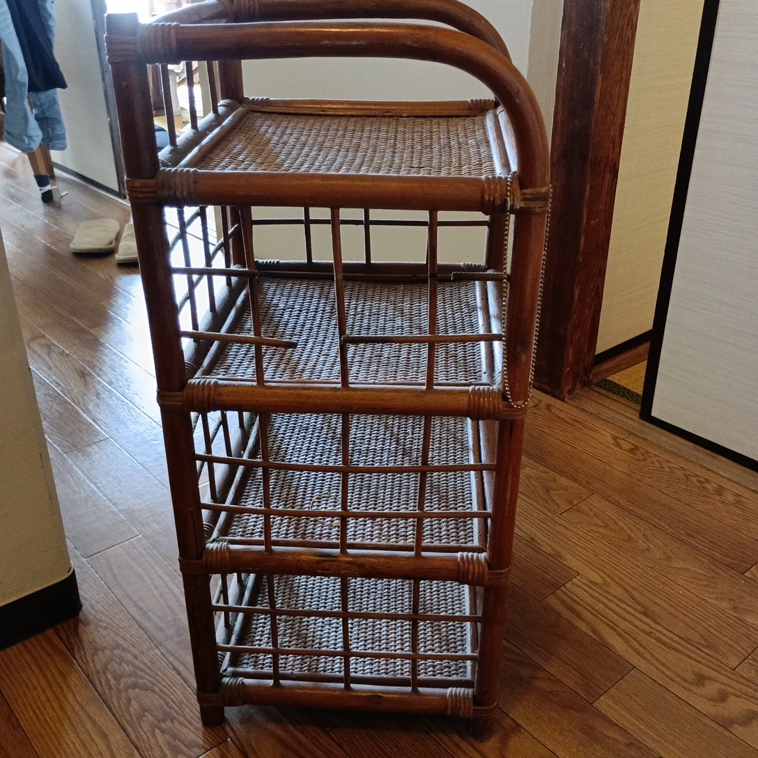 ラタン 4段ラック 木製 収納棚の写真2枚目