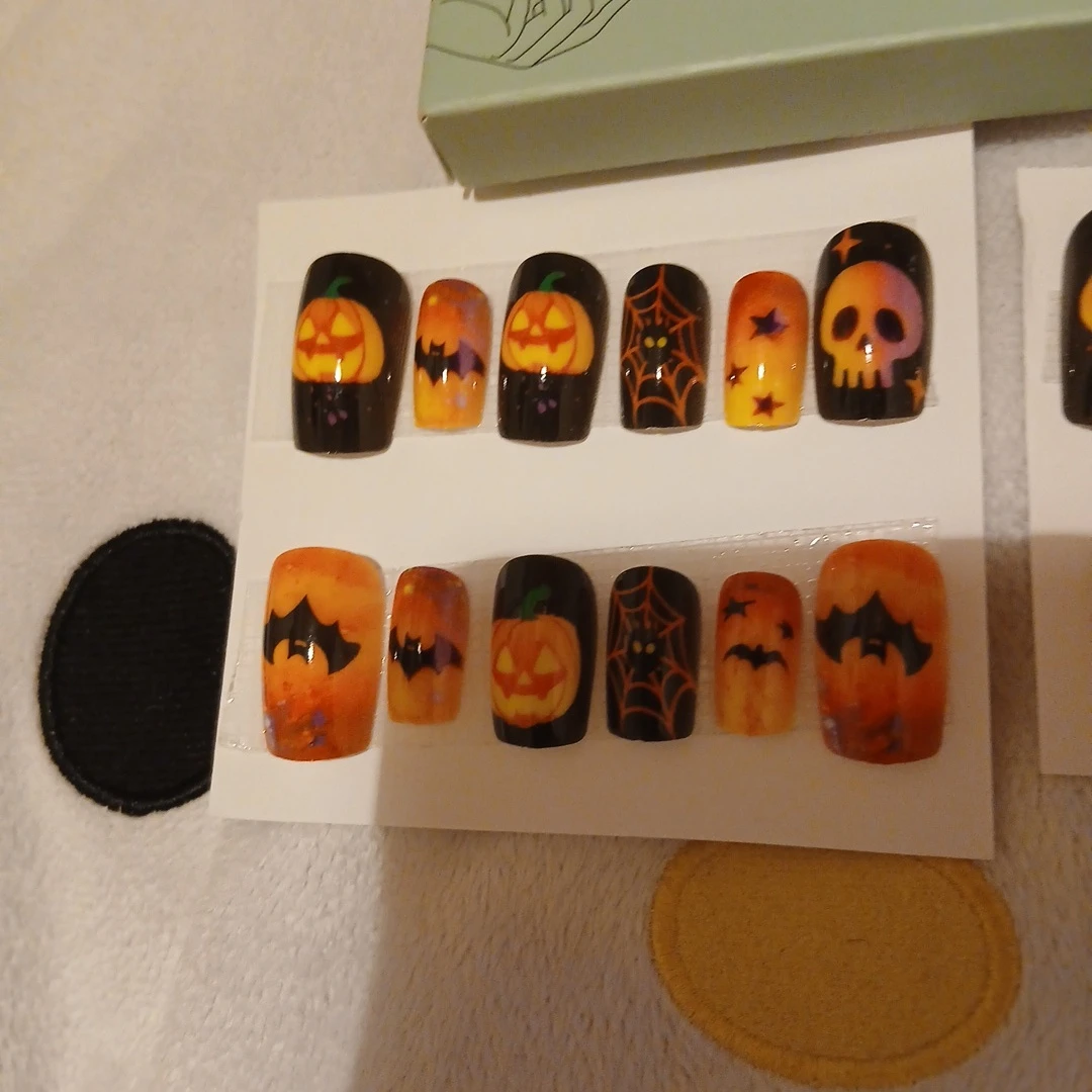 🎃ハロウィン🎃ネイルチップ まとめ売りの写真2枚目