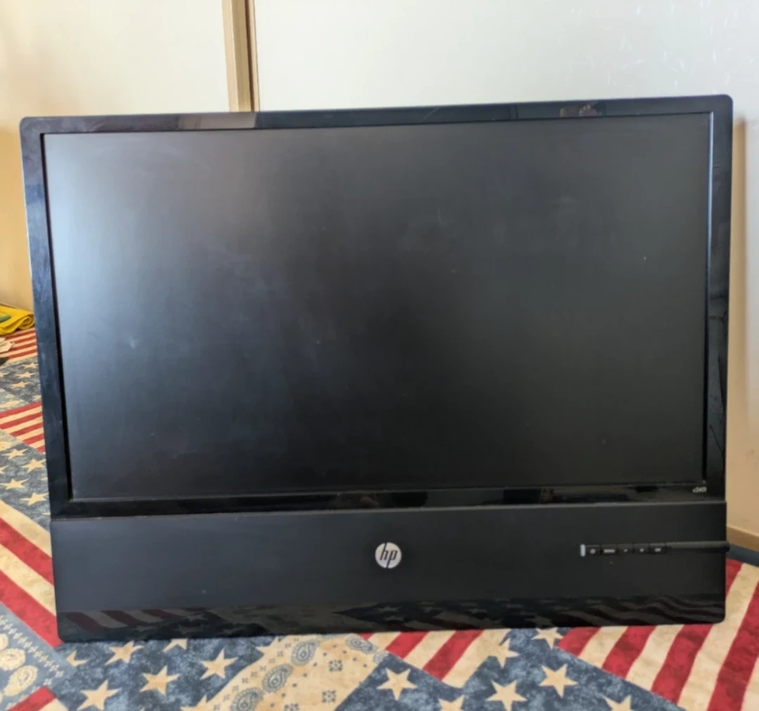 HP 24 in モニター (x2401)の写真2枚目