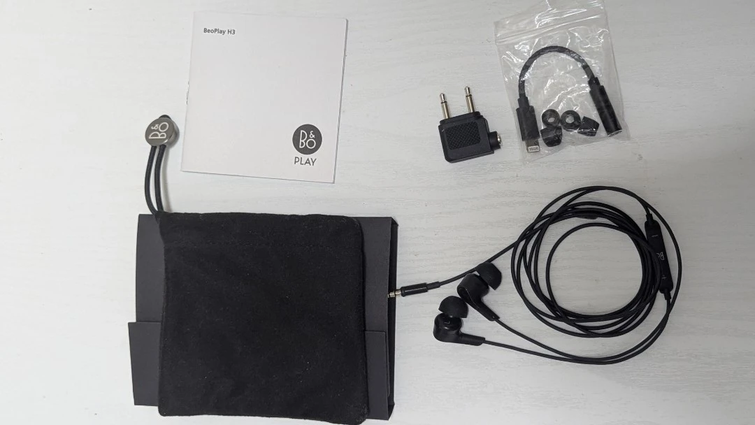 B&O  Bang&Olfsen Beoplay H3 イヤホン