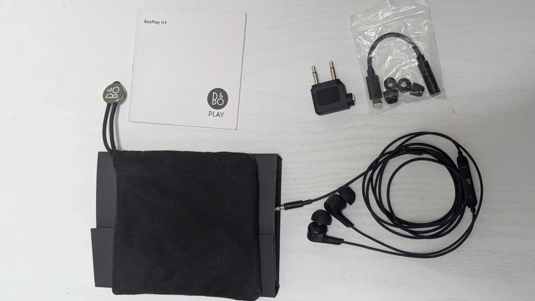 B&O Bang&Olfsen Beoplay H3 イヤホン