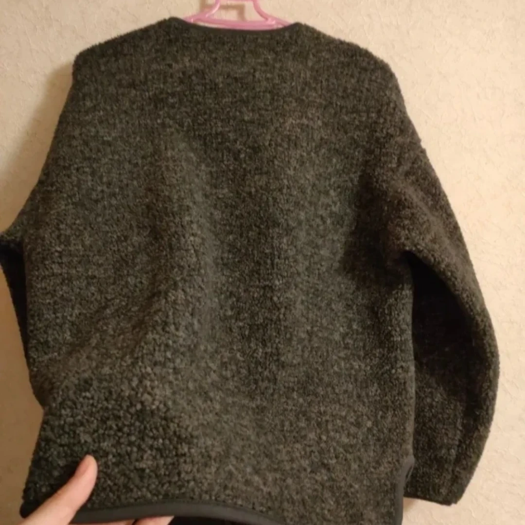 【美品】2025年購入 UNIQLO ボア フリース カーディガン ダークグレーの写真6枚目