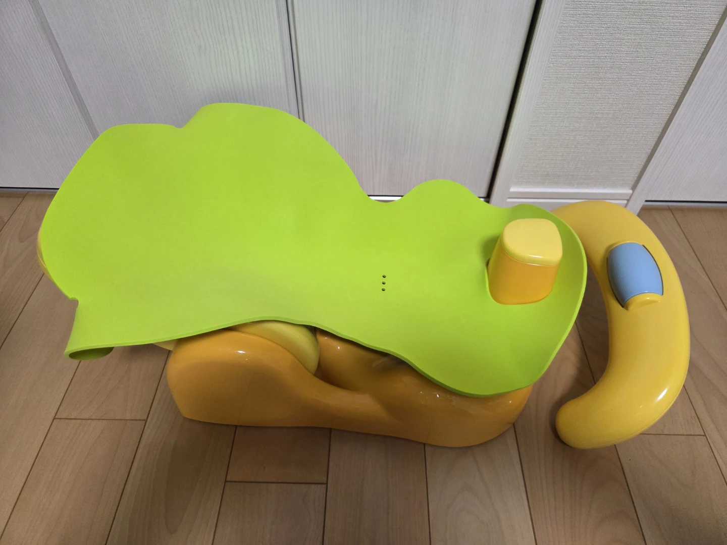 アップリカ バスチェアの写真2枚目