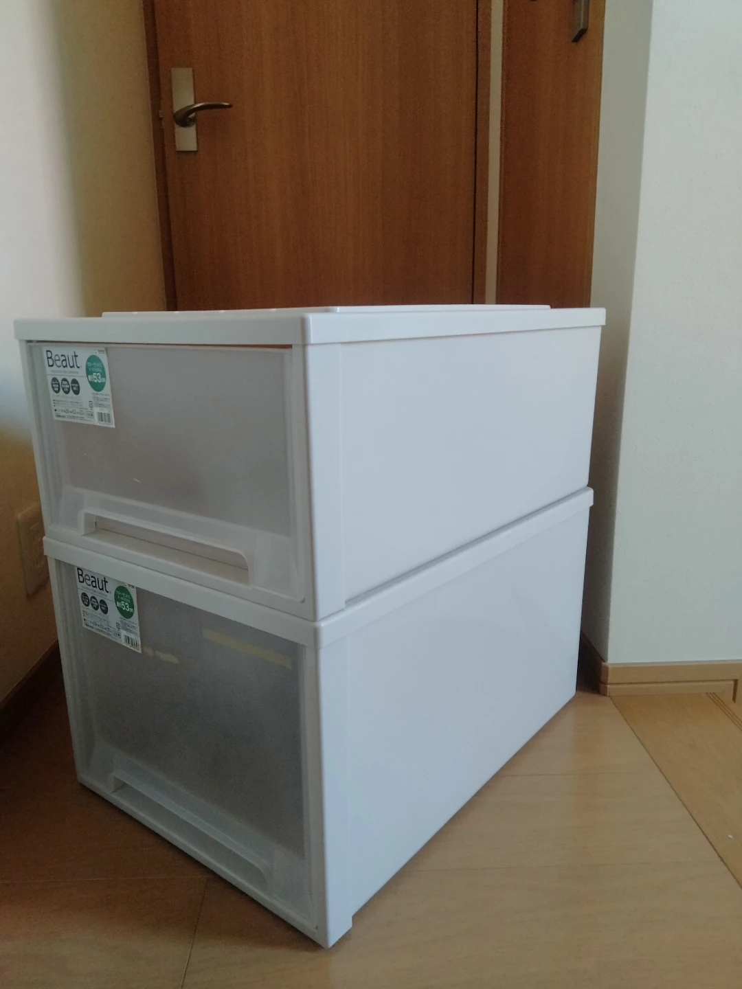プラスチック衣装ケース　2個　収納家具の写真2枚目