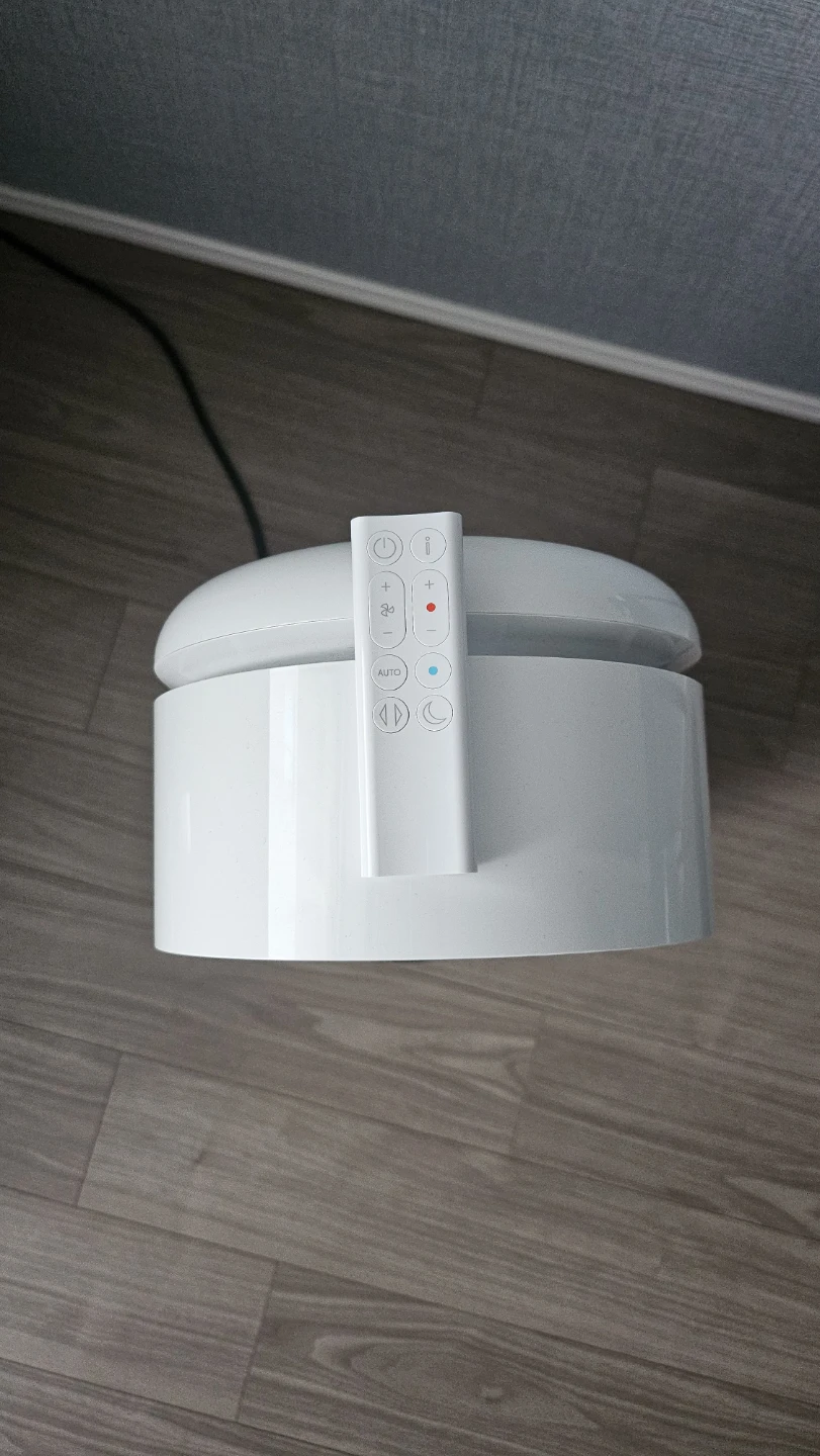 ダイソン 空気清浄ファンヒーター HP04の写真10枚目