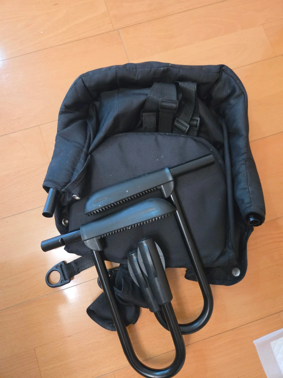 ベビーテーブルチェアの写真2枚目