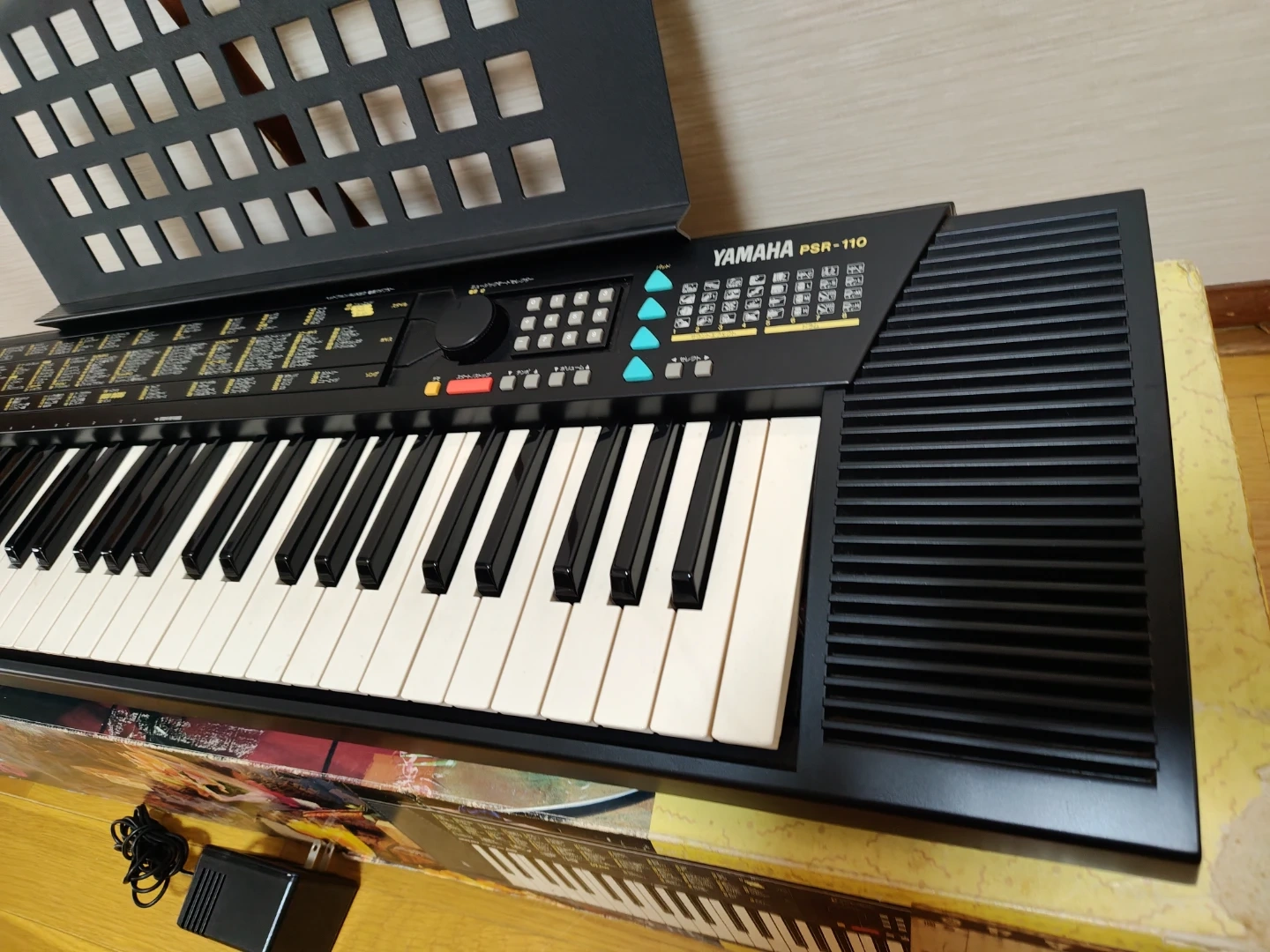 Yamaha PSR-110の写真4枚目