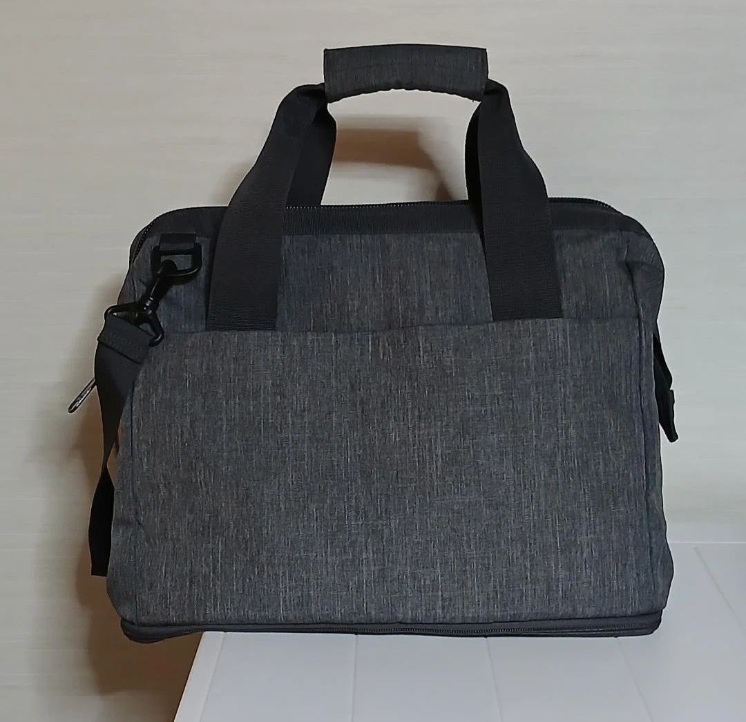 無印良品 荷物の量で広げられる 撥水ボストンバッグの写真2枚目