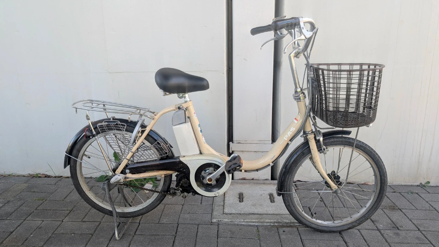 ヤマハ パス コンパクト 前後20インチ 電動アシスト自転車の写真2枚目